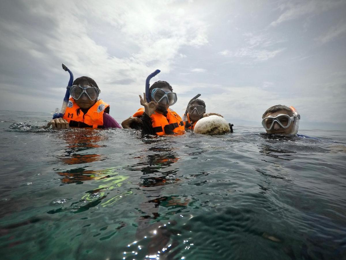 Alegria Dive Resort Eksteriør bilde